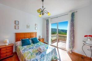 3 slaapkamers, wifi, beddengoed