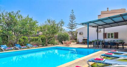 Villa Es Torrent by Villa Plus