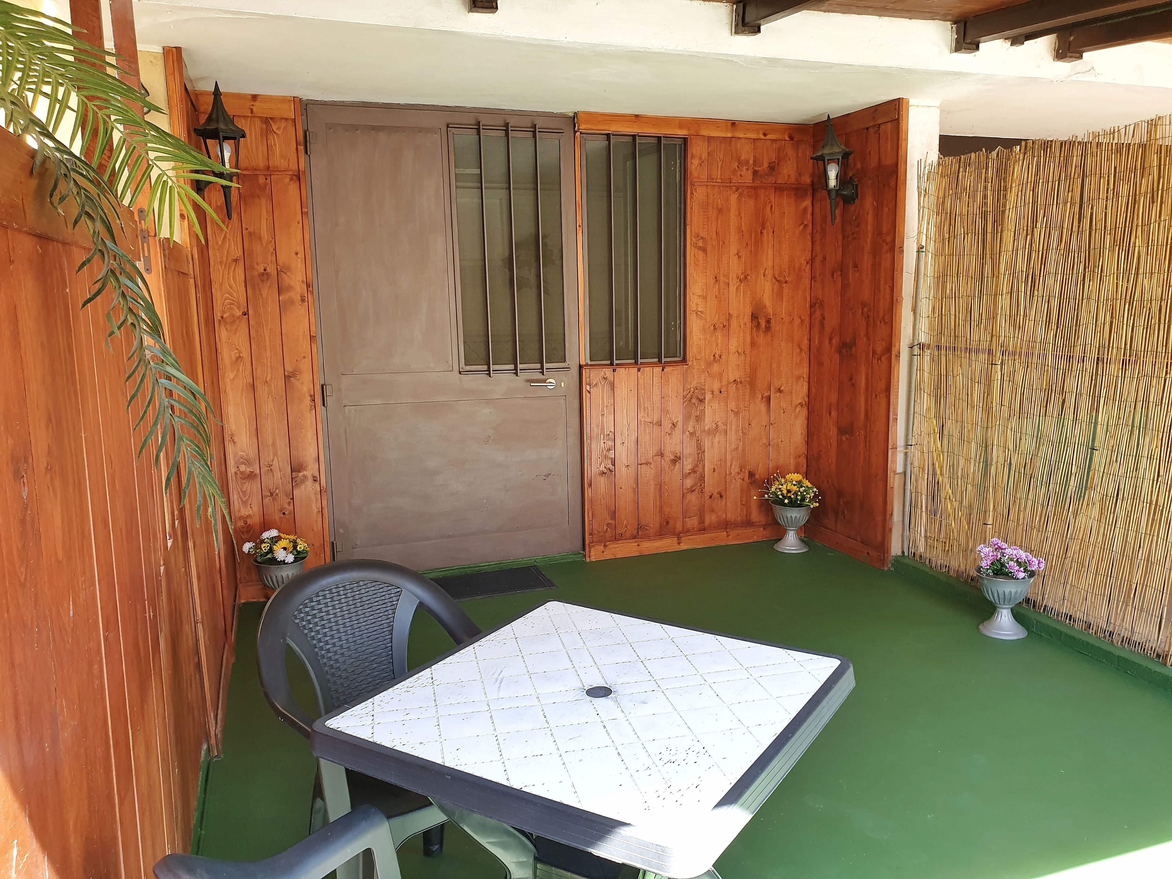 Monolocale con cucina abitabile