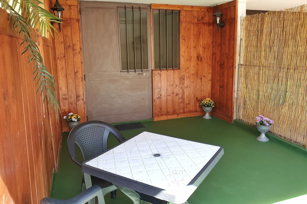 Monolocale con cucina abitabile