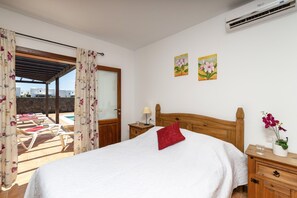 3 camere, Wi-Fi, lenzuola