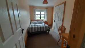 Apartment, 1 Queen Bed with Sofa bed | 1 bedroom, iron/ironing board, free WiFi, bed sheets - Burren View Selfcatering Accommodation Kinvara (Gort)