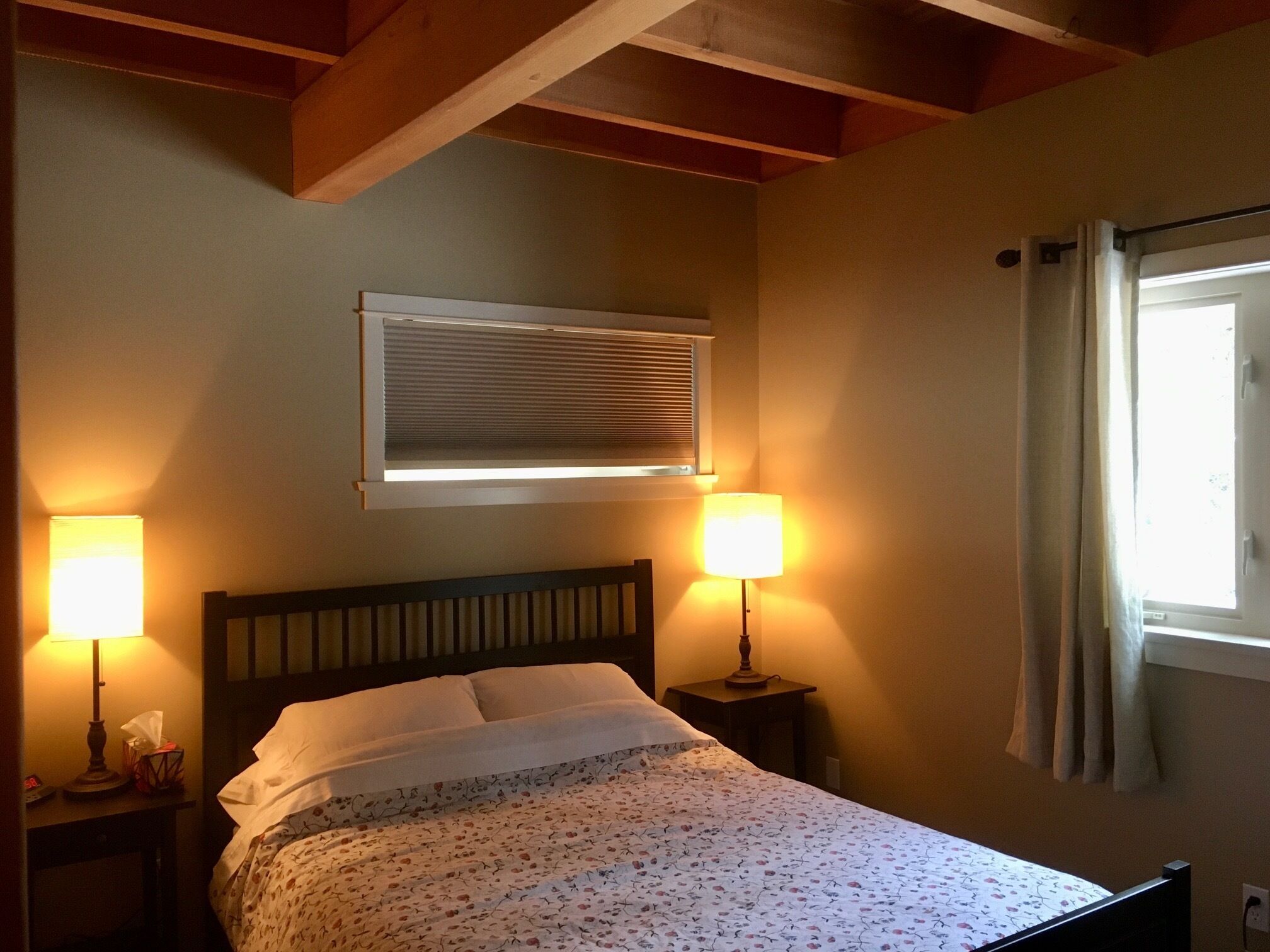 The Trailhead : Lakefront Cabin @ Tyaughton Lake