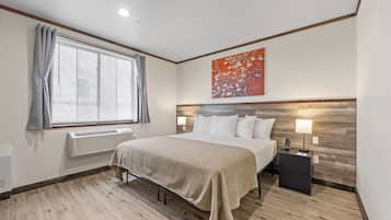 Habitació | Caixa forta a l'habitació i escriptori