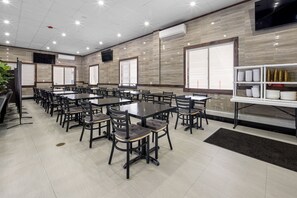 Desayuno buffet incluido todos los días 