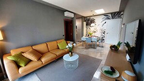 تلفزيون ذكي، برامج وأفلام نتفليكس، خدمات بث