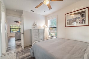 2 bedrooms, travel crib, WiFi, bed sheets