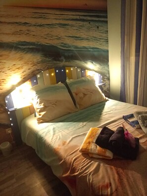 3 bedrooms, iron/ironing board, travel crib, free WiFi