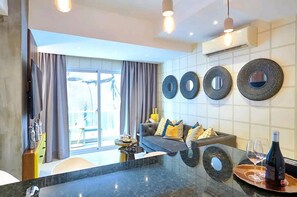 Interior - In The City Center Modern Apartment! Pool&Gym (Santo Domingo)