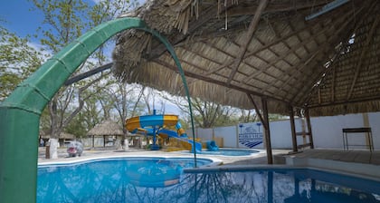 Hotel Pueblo Viejo