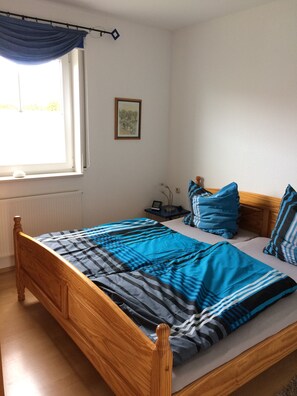 2 bedrooms, in-room safe, iron/ironing board, travel cot