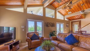 Living area - Solitude North Captiva, Carts, Dock, Private Pool, Club, Sleeps 12 (Captiva)
