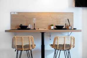 Dining - Acapulco romantique et parking (Annecy)