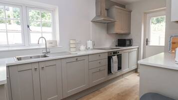 Fridge, dishwasher, electric kettle, toaster