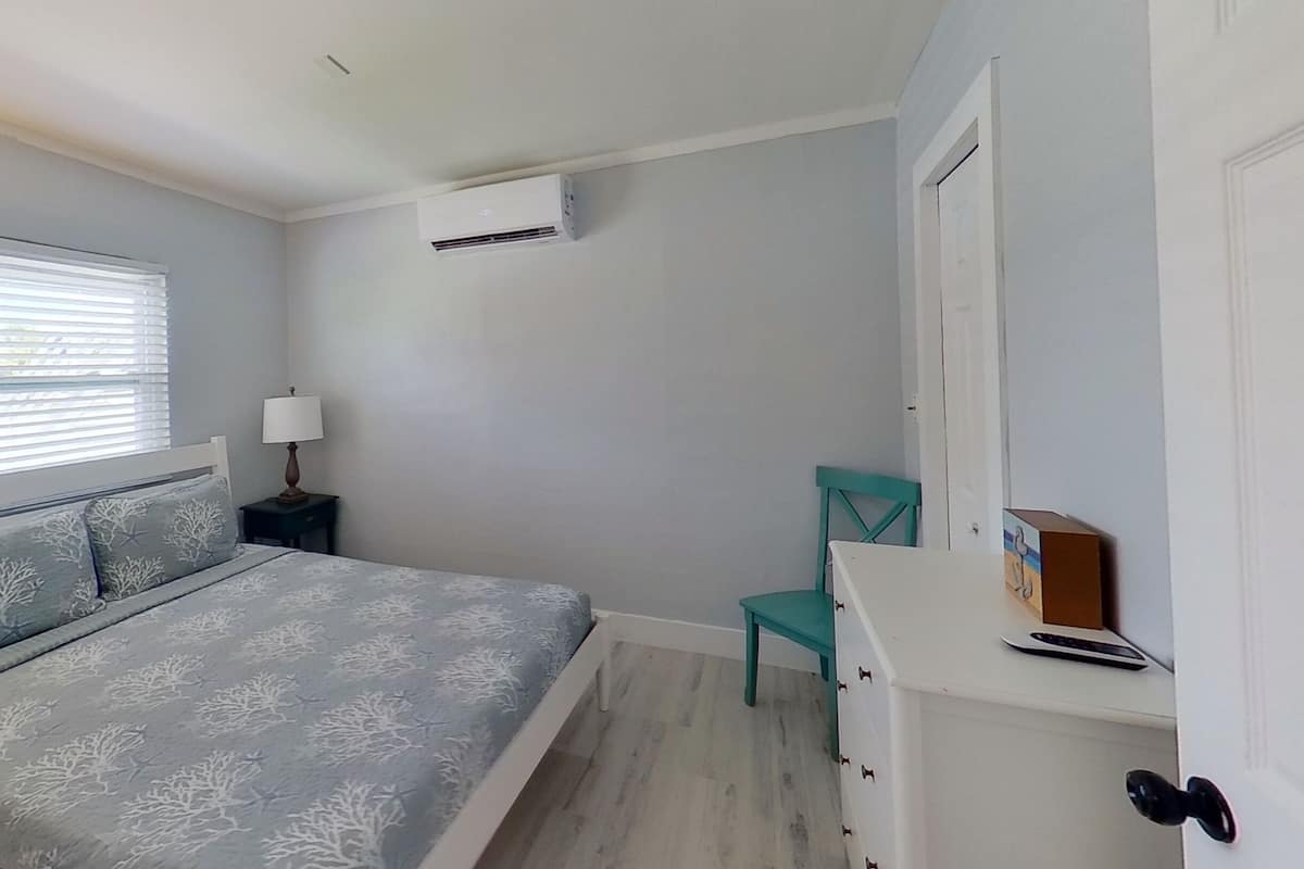 Condo, 2 Bedrooms, Patio (waterview)