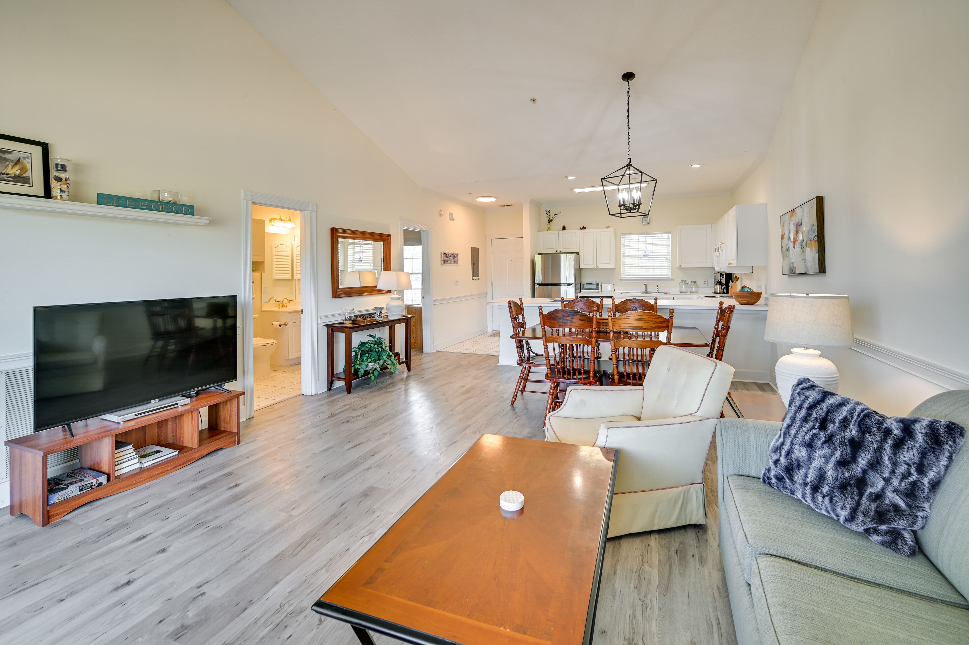 Myrtle Beach Getaway on Golf Resort w/ Balcony!