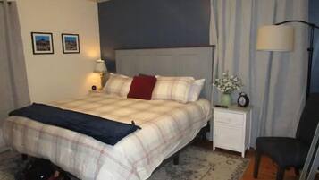 3 bedrooms, blackout curtains, iron/ironing board, free WiFi