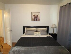 3 bedrooms, blackout curtains, iron/ironing board, free WiFi