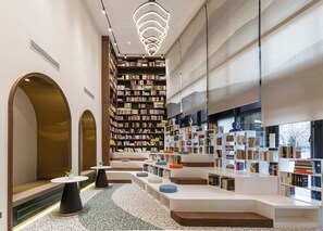 Lobby sitting area - Nostalgia S Hotel(Beijing National Olympic Sports Center） (Beijing)