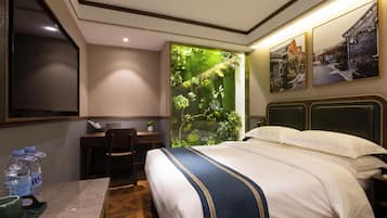 Standard Double Room, 1 Double Bed, Non Smoking | Living area | TV