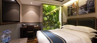 Nostalgia S Hotel(Beijing National Olympic Sports Center）