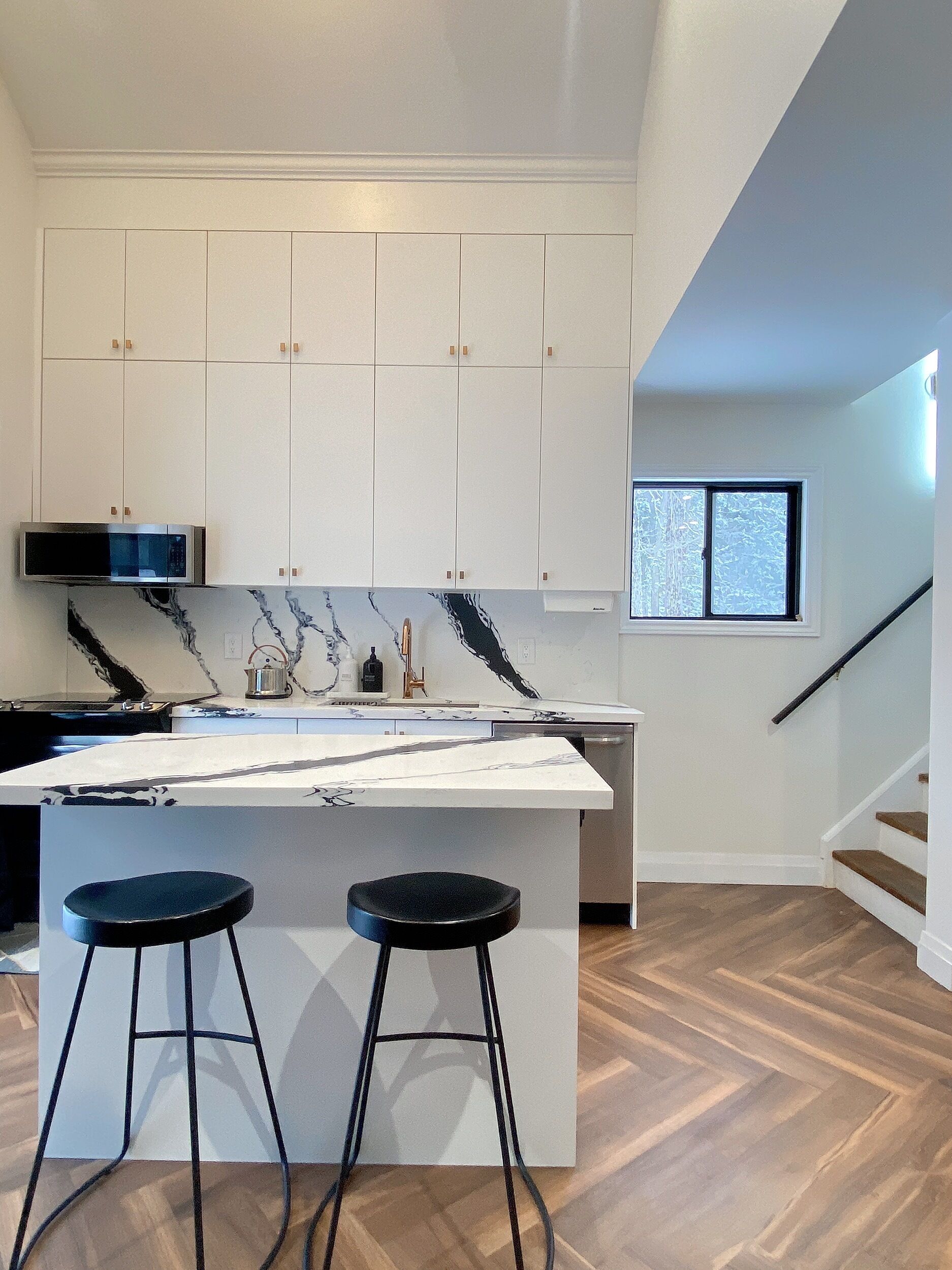 Morden Main House on Moore Lake