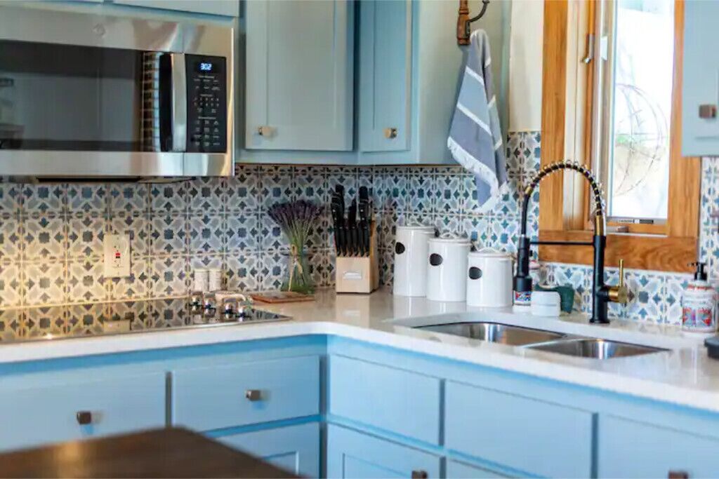 Cottage House on Hackberry