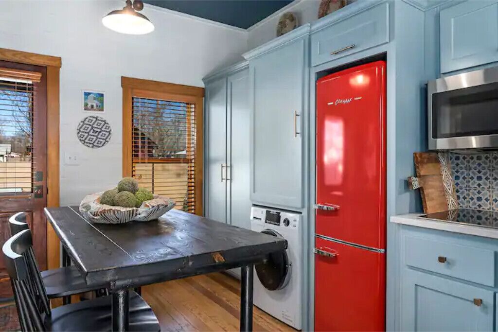 Cottage House on Hackberry