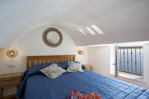 2 chambres, fer et planche à repasser, lit parapluie, Wi-Fi gratuit