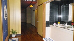 Bathroom - Kadota Ryokan (Imabari)