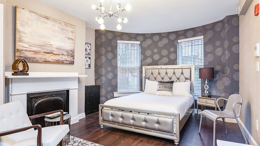 Bay Village Suites