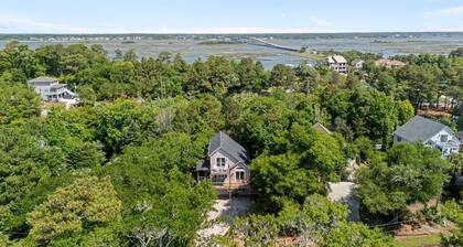 Peaceful 3BR/2.5BA home, easy walk/bike to beach