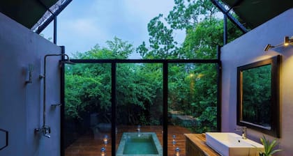 Makini Bush Camp