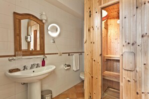 House, Smoking | 4 bedrooms