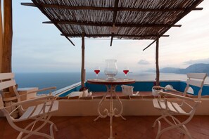 4 bedrooms - Villa Venusta - Majestic Villa With Pool (Praiano)