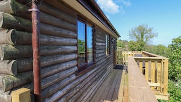 Cottage | Property grounds