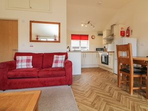 Living area - 3 Manleigh Park (Ilfracombe)