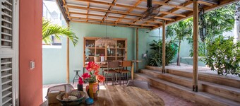 Historical city villa in Otrobanda with private pool