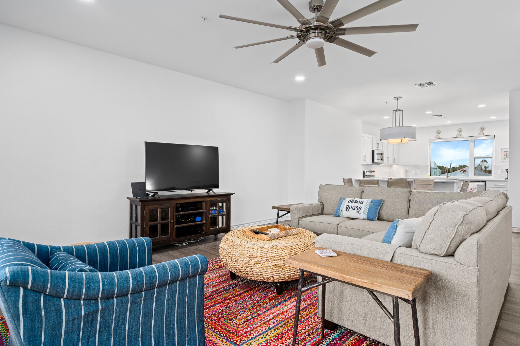 Casa Ixtapa - Fresh New Listing Located in The Key Allegro Marina Club!