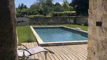 Seasonal outdoor pool