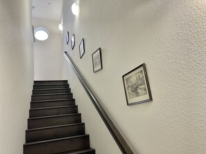 Interior - Newly Remodeled Townhouse Communication Hill (San Jose)