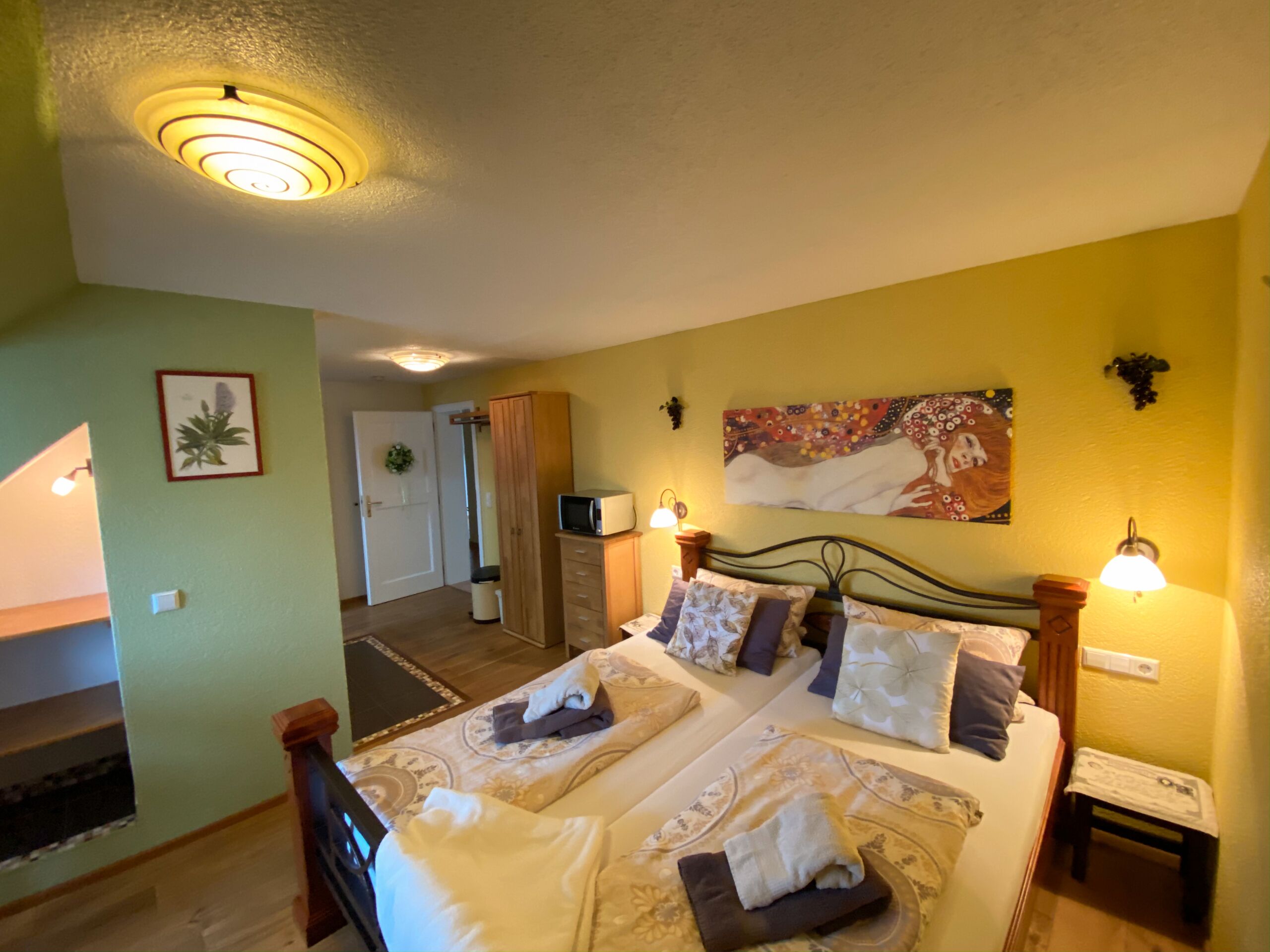 Studio Dornfelder with Moselle view