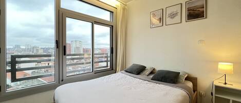 1 bedroom, iron/ironing board, free WiFi, bed sheets