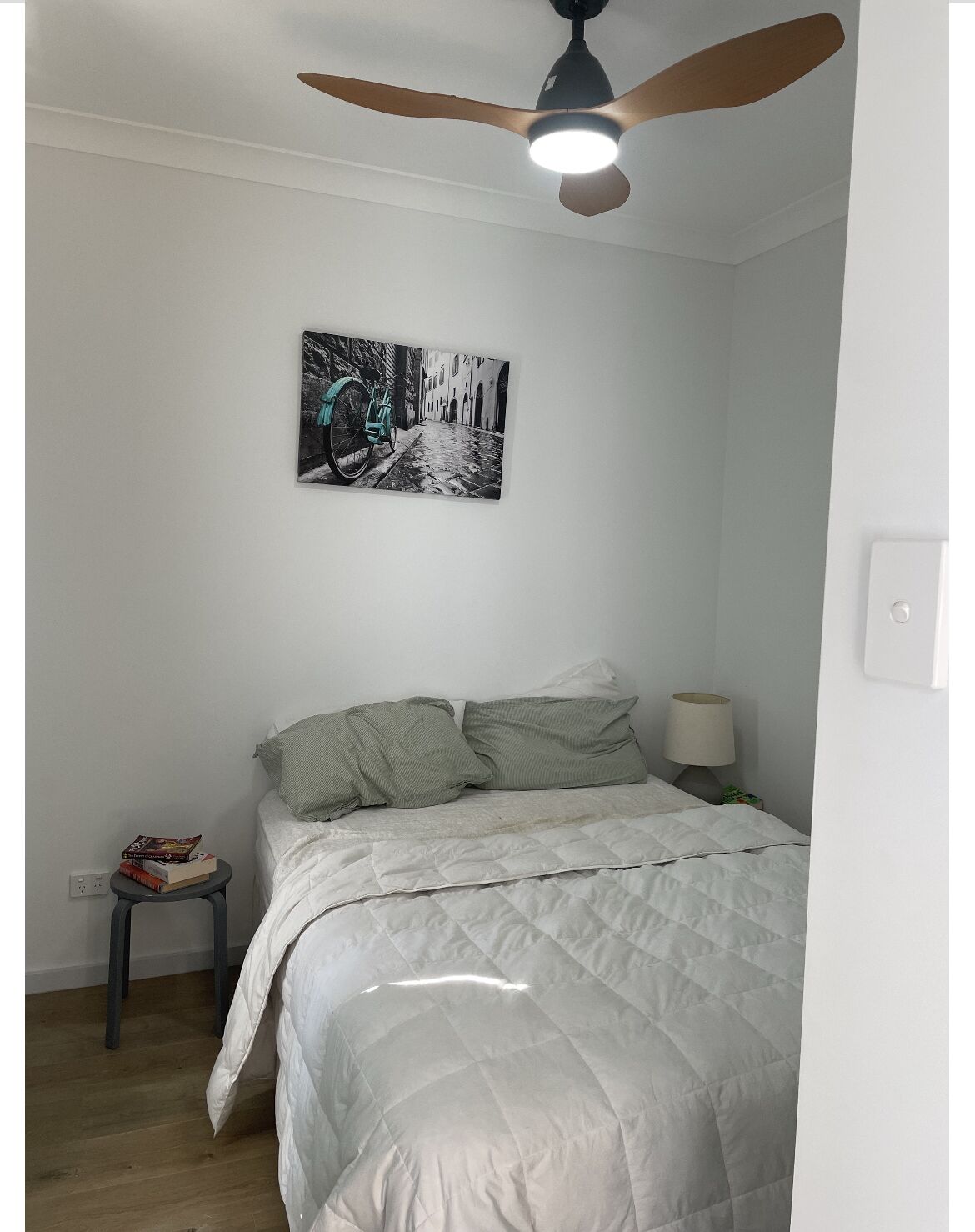 Adorable 2bdrm guesthouse with pool access - No smoking