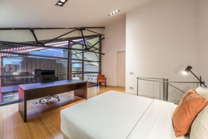 5 Schlafzimmer, Bügeleisen/Bügelbrett, kostenloses WLAN, Bettwäsche