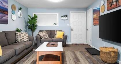 Aimaagvik: 5012 Home in the heart of Anchorage