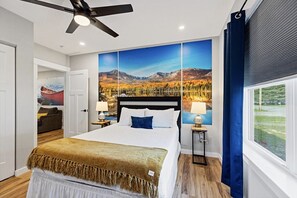 Desk, iron/ironing board, WiFi, bed sheets