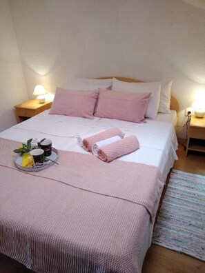 2 Schlafzimmer, Bügeleisen/Bügelbrett, Internetzugang, Bettwäsche