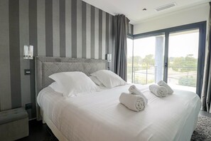 8 chambres, fer et planche à repasser, Wi-Fi gratuit, draps fournis