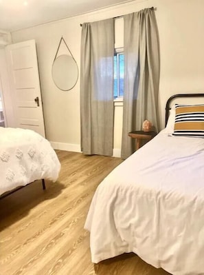 2 Schlafzimmer, Bügeleisen/Bügelbrett, WLAN, Bettwäsche